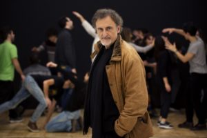 Massimo Venturiello dirige "Assassini" a Officina Pasolini