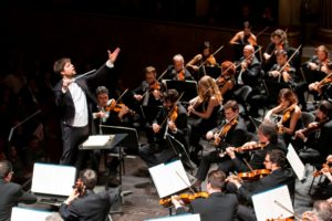 Bis dell'Orchestra del Teatro di San Carlo diretta da Juraj Valčuha al Ravello Festival