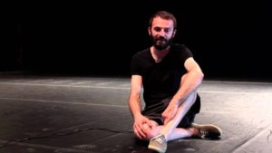 Alessandro Sciarroni presenta "HAPPINESS_" al Teatro Continuo di Burri