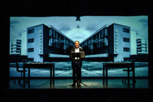 Ezio Mauro porta in scena "Berlino. Cronache del muro"