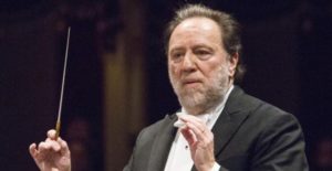 La musica fa vibrare il Teatro alla Scala con un concerto dedicato al personale sanitario