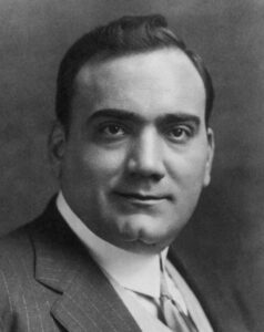 Il Teatro San Carlo lancia un concorso in occasione del centenario della morte di Enrico Caruso