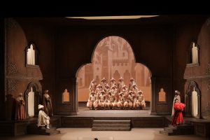 Con "L'italiana in Algeri" riapre la stagione lirica del Teatro alla Scala