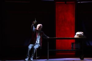 "The Red Lion", al Teatro Bellini una riflessione amara sul calcio dilettantistico