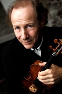 La Nuova Orchestra Scarlatti si esibisce con il grande violinista Ilya Grubert al Teatro Mediterraneo