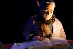 "La misura", al Teatro Bellini la commovente storia di un brillante operaio in pensione