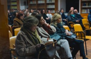 “La responsabilità dei vivi”: l’Assenza raccontata da Rossella Scialla